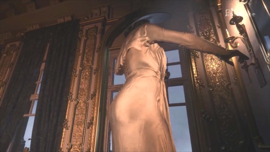 玩家解锁《生化8》视角全方位尾随夫人 卑鄙的外乡人